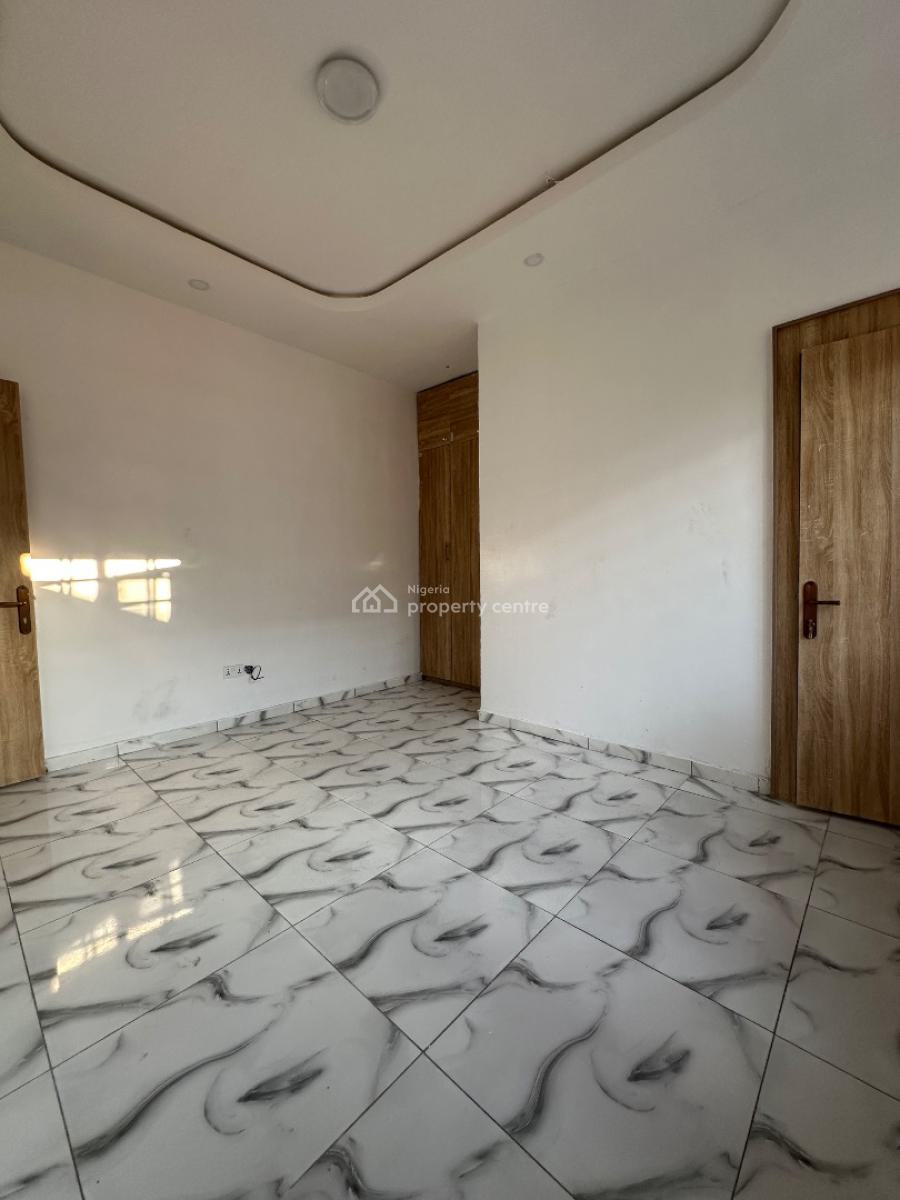 2 Bedroom Apartment, Off Olokonla, Sangotedo, Ajah, Lagos, Flat / Apartment for Rent