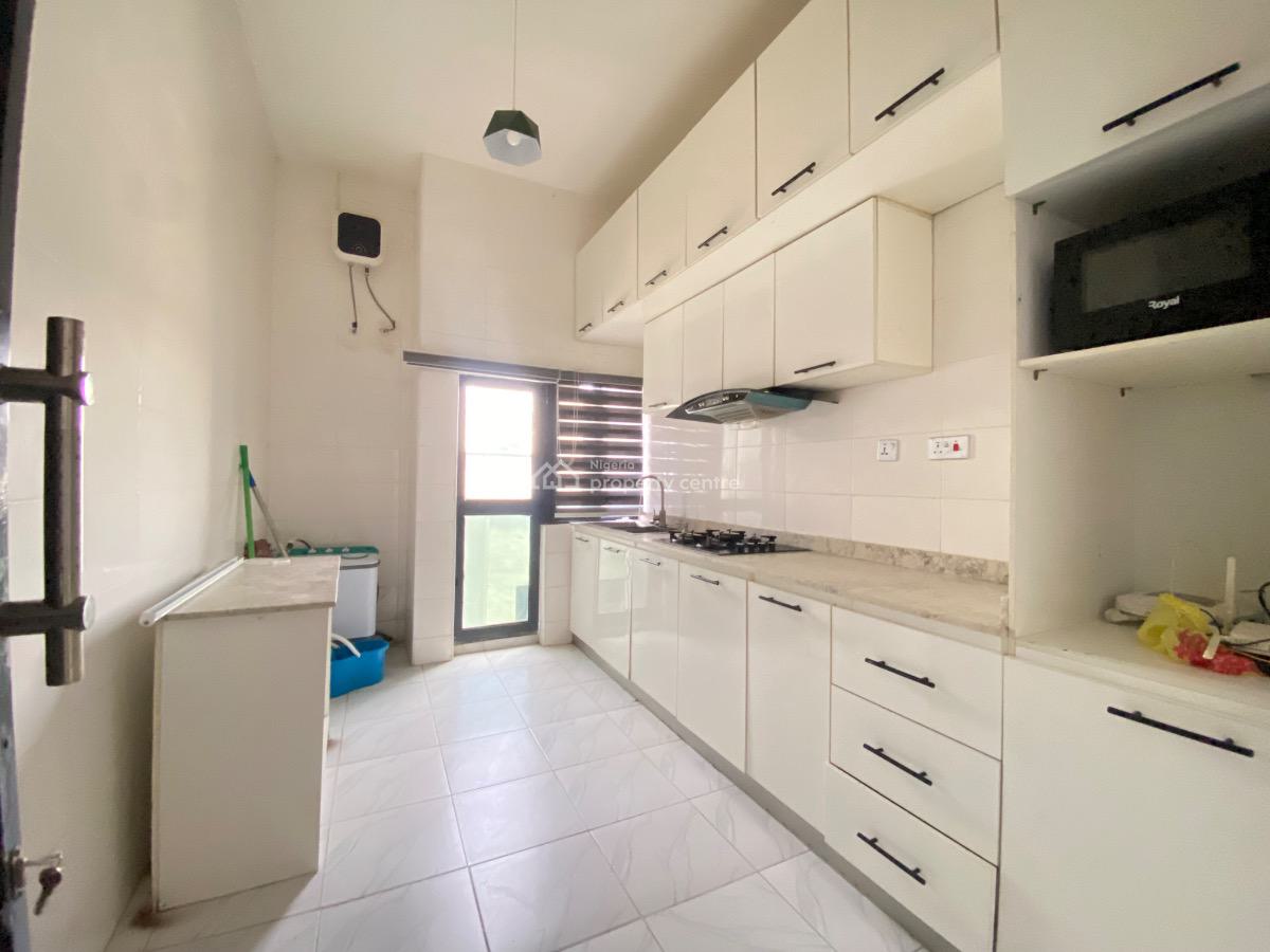 Fully Furnished 2 Bedroom Apartment with Inverter, Ologolo, Lekki, Lagos, Flat / Apartment for Rent