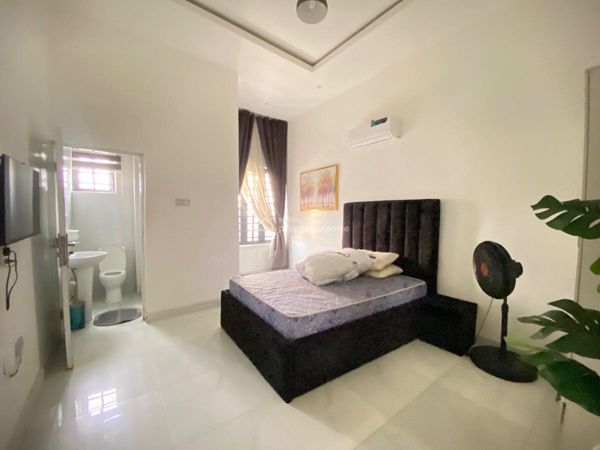 Fully Furnished 2 Bedroom Apartment with Inverter, Ologolo, Lekki, Lagos, Flat / Apartment for Rent