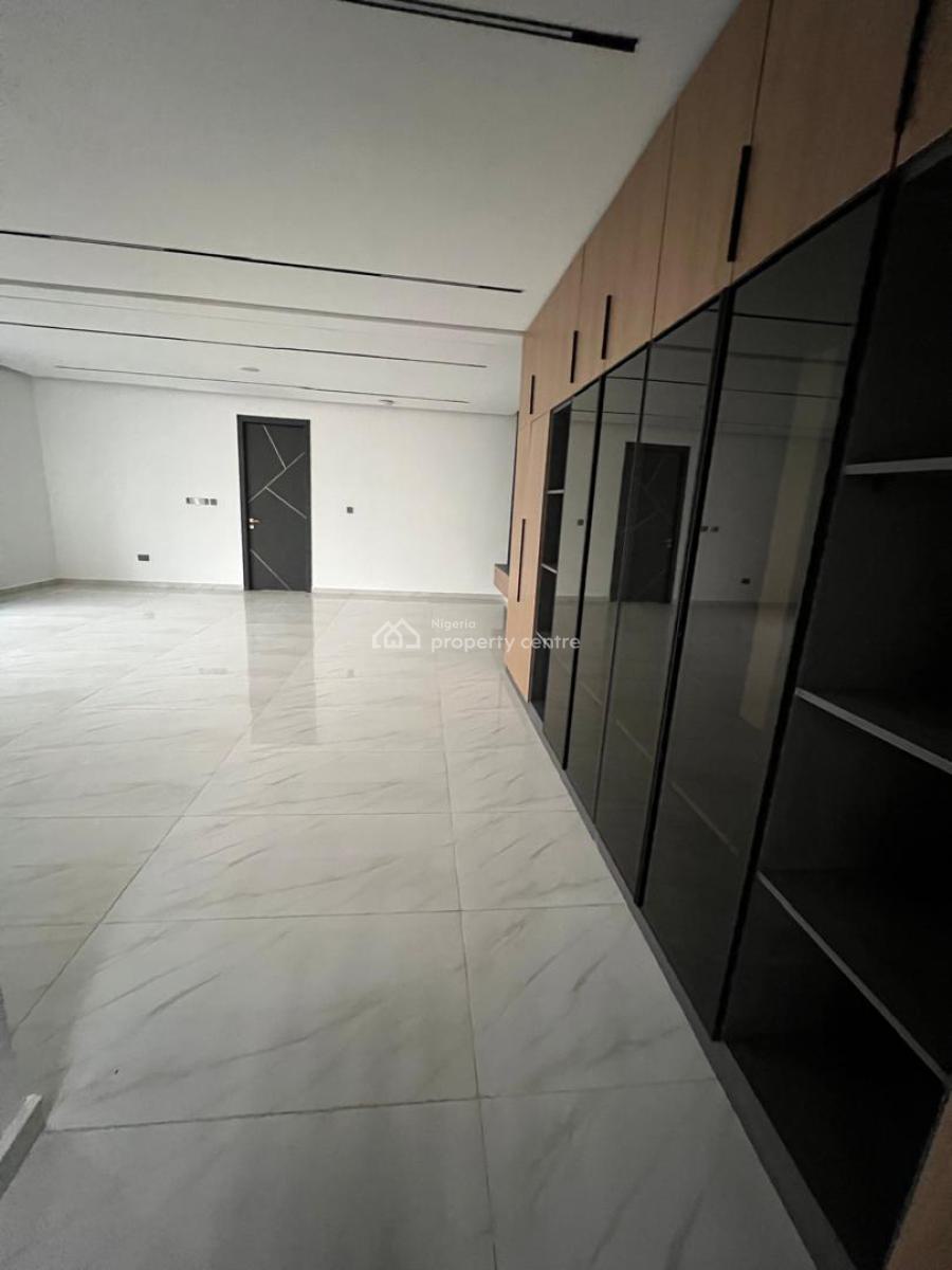 4-bedroom Terrace Duplex+bq  Abuja, Guzape District, Abuja, Terraced Duplex for Sale