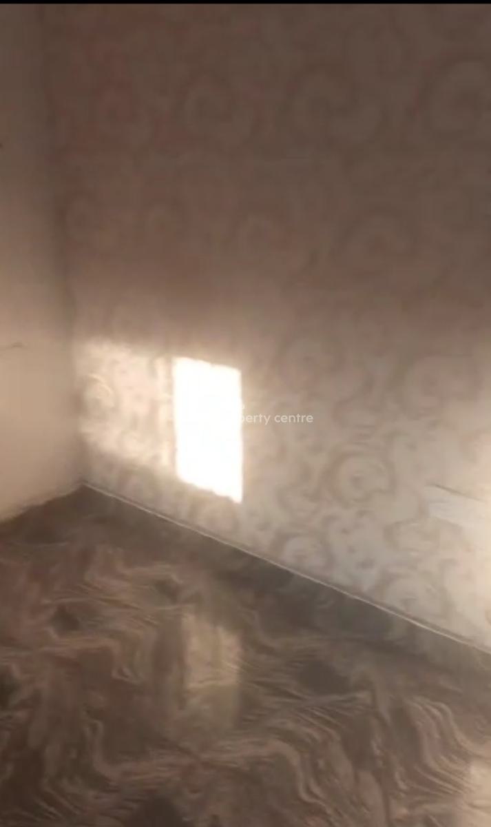 Clean Mini Flat in a Good Location Accesible to The Bustop, Alapere,off Alapere Estate Road, Alapere, Ketu, Lagos, Mini Flat (room and Parlour) for Rent