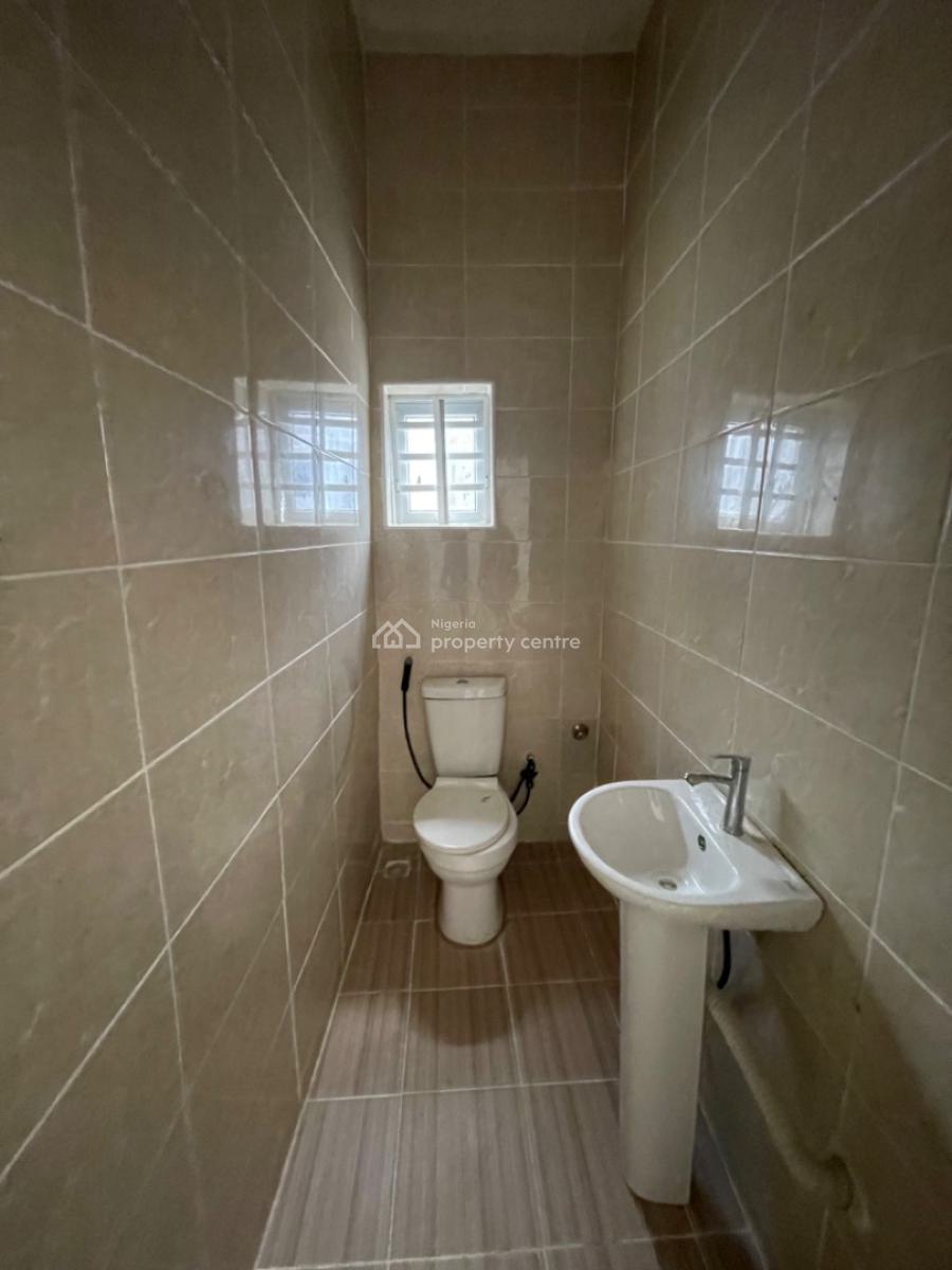 2 Bedroom Flat, Estate, Durumi, Abuja, Flat / Apartment for Sale
