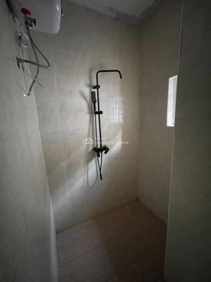 2 Bedroom Flat, Estate, Durumi, Abuja, Flat / Apartment for Sale
