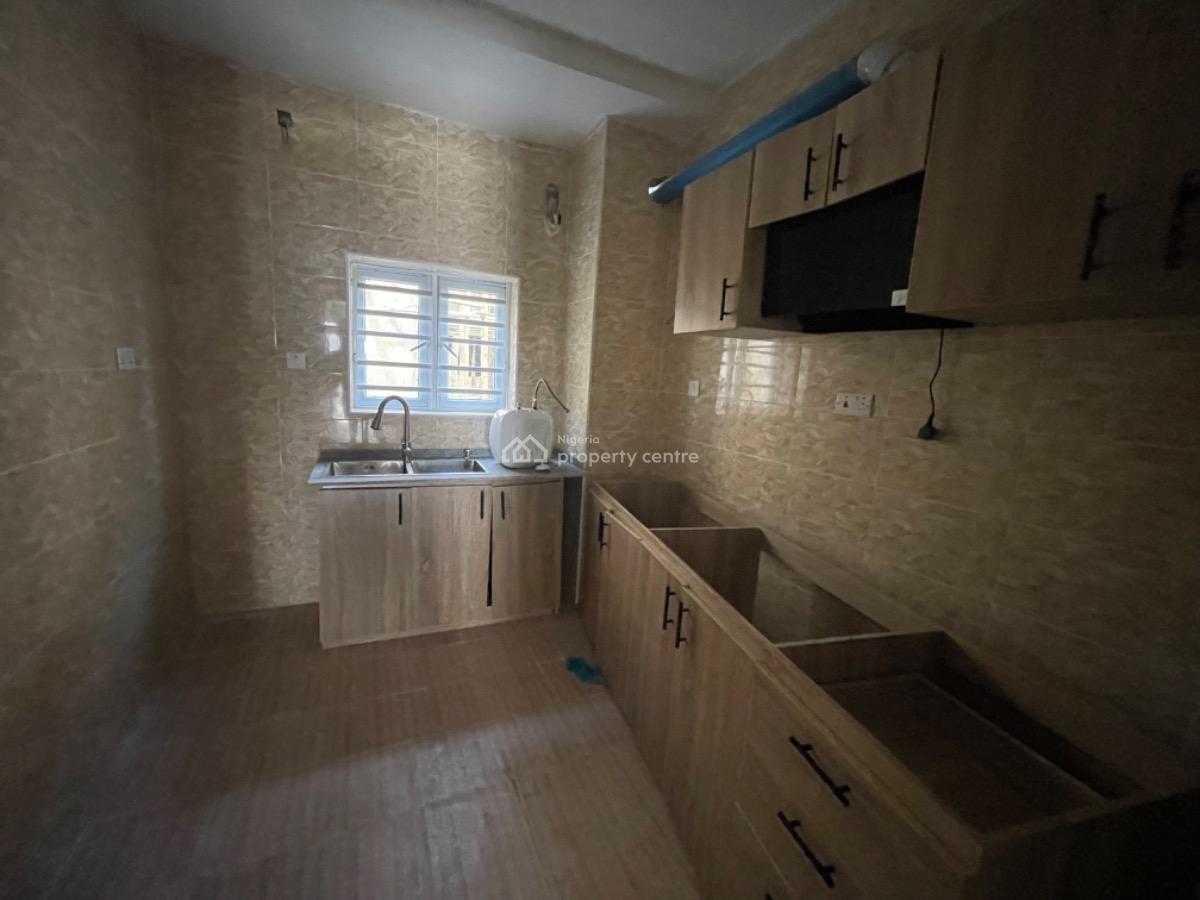 2 Bedroom Flat, Estate, Durumi, Abuja, Flat / Apartment for Sale