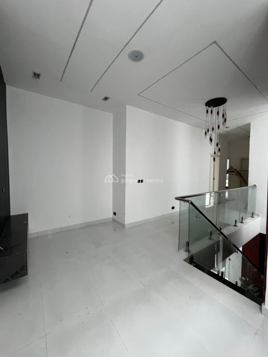 5 Bedrooms Fully Detached Duplex Chevron, Chevron, Lekki, Lagos, Detached Duplex for Sale