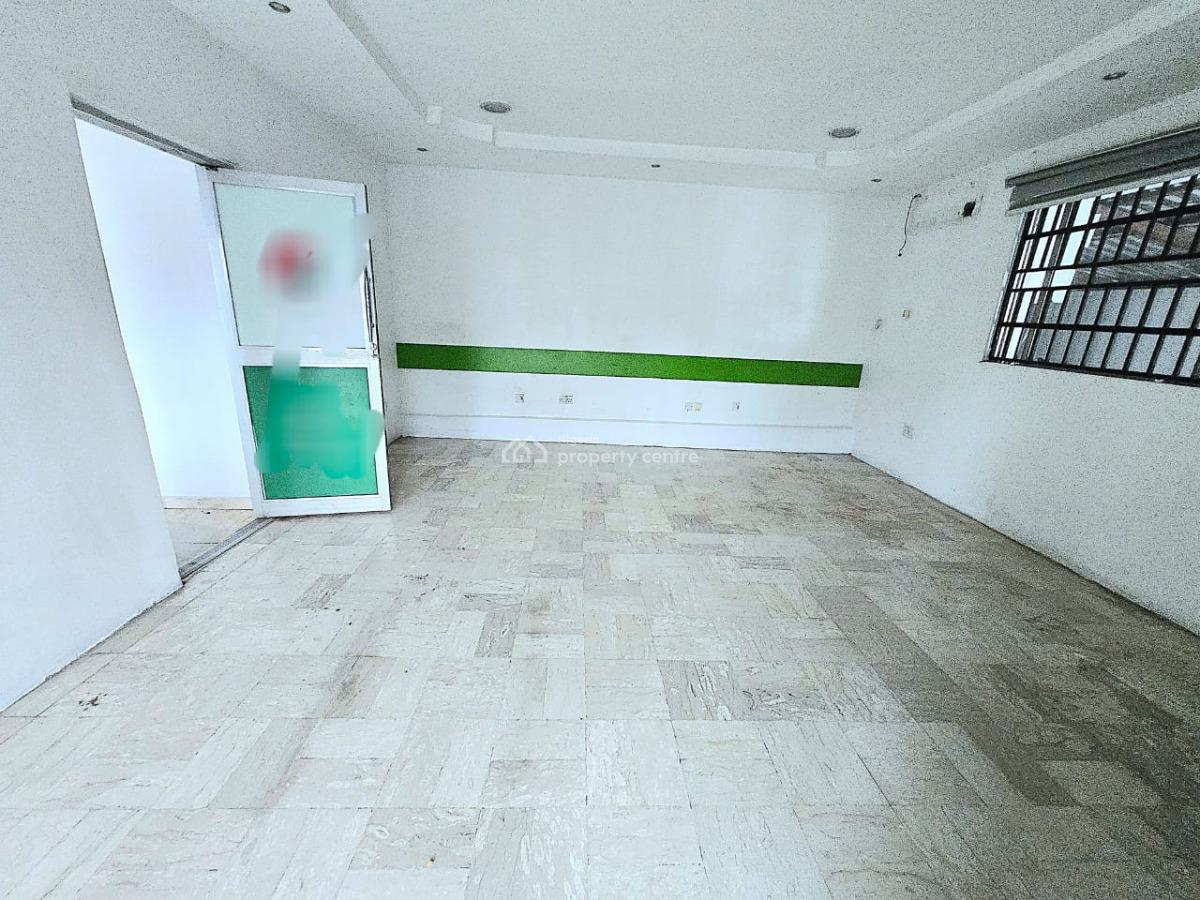 Spacious 5-bedroom Detached House with Bq., Victoria Island (vi), Lagos, Detached Duplex for Rent