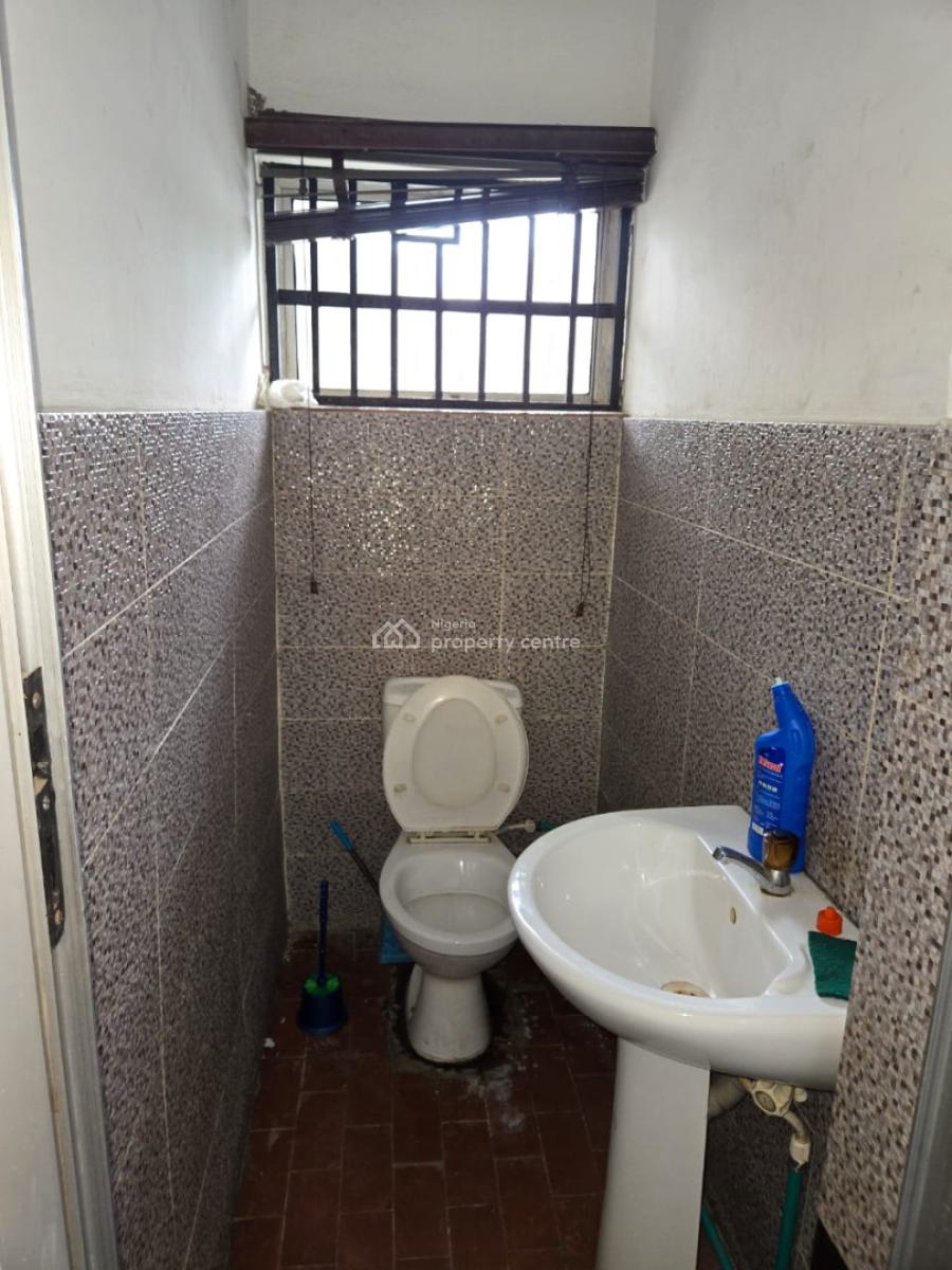 Spacious 5-bedroom Detached House with Bq., Victoria Island (vi), Lagos, Detached Duplex for Rent