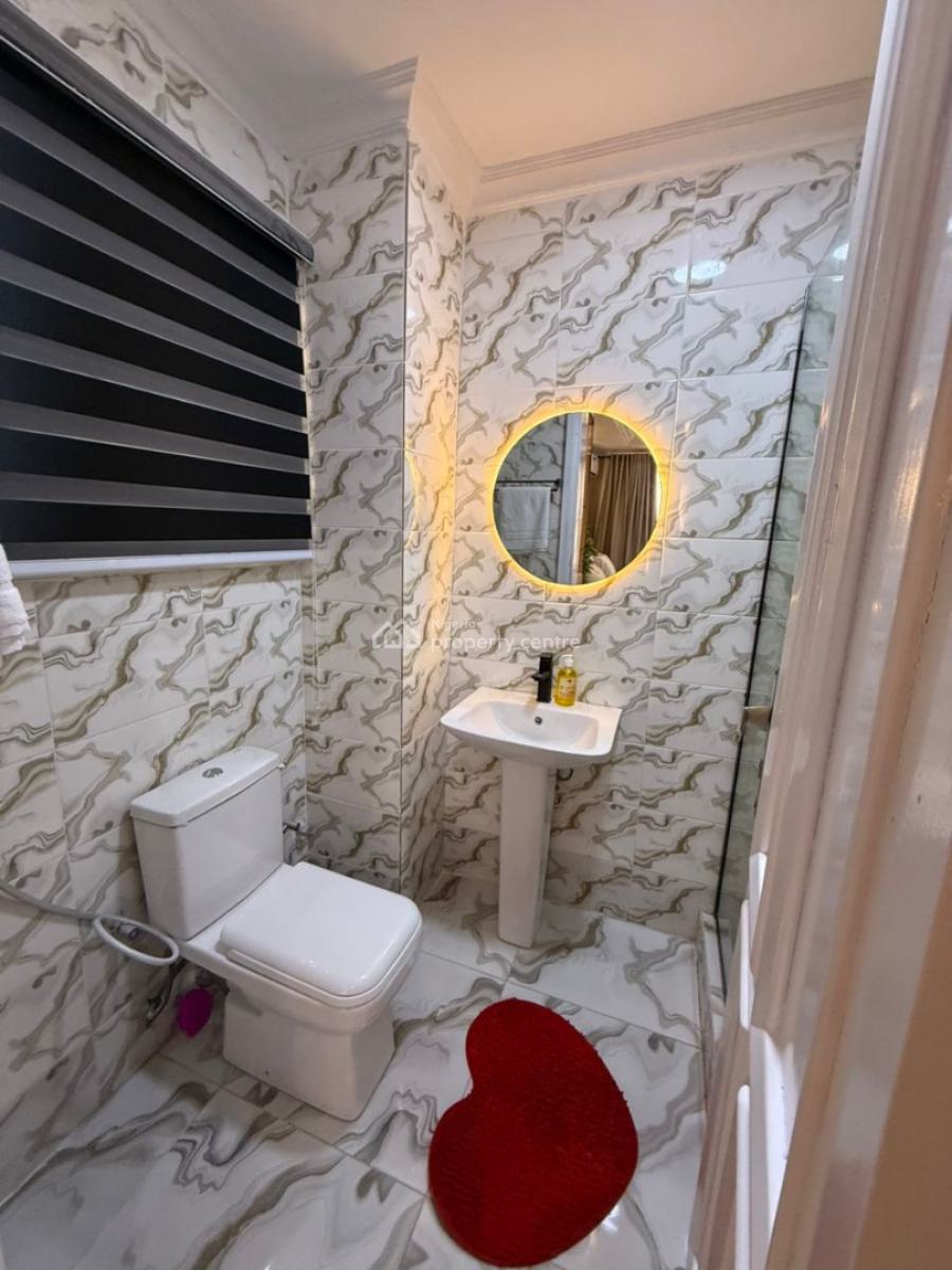 Luxury 2 Bedroom Apartment with 3 Balconies and  Other Top Notch Amenities, Lekki Phase 1, Lekki, Lagos, Flat / Apartment Short Let