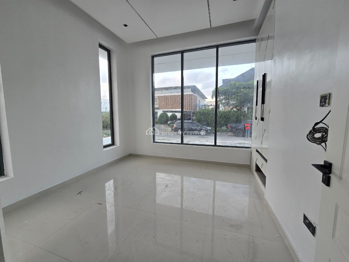 Luxurious 5 Bedroom Semi-detached Duplex with Cinema, Elevator & Sw. P, Cowrie Creek Estate, Lekki, Lagos, Detached Duplex for Sale