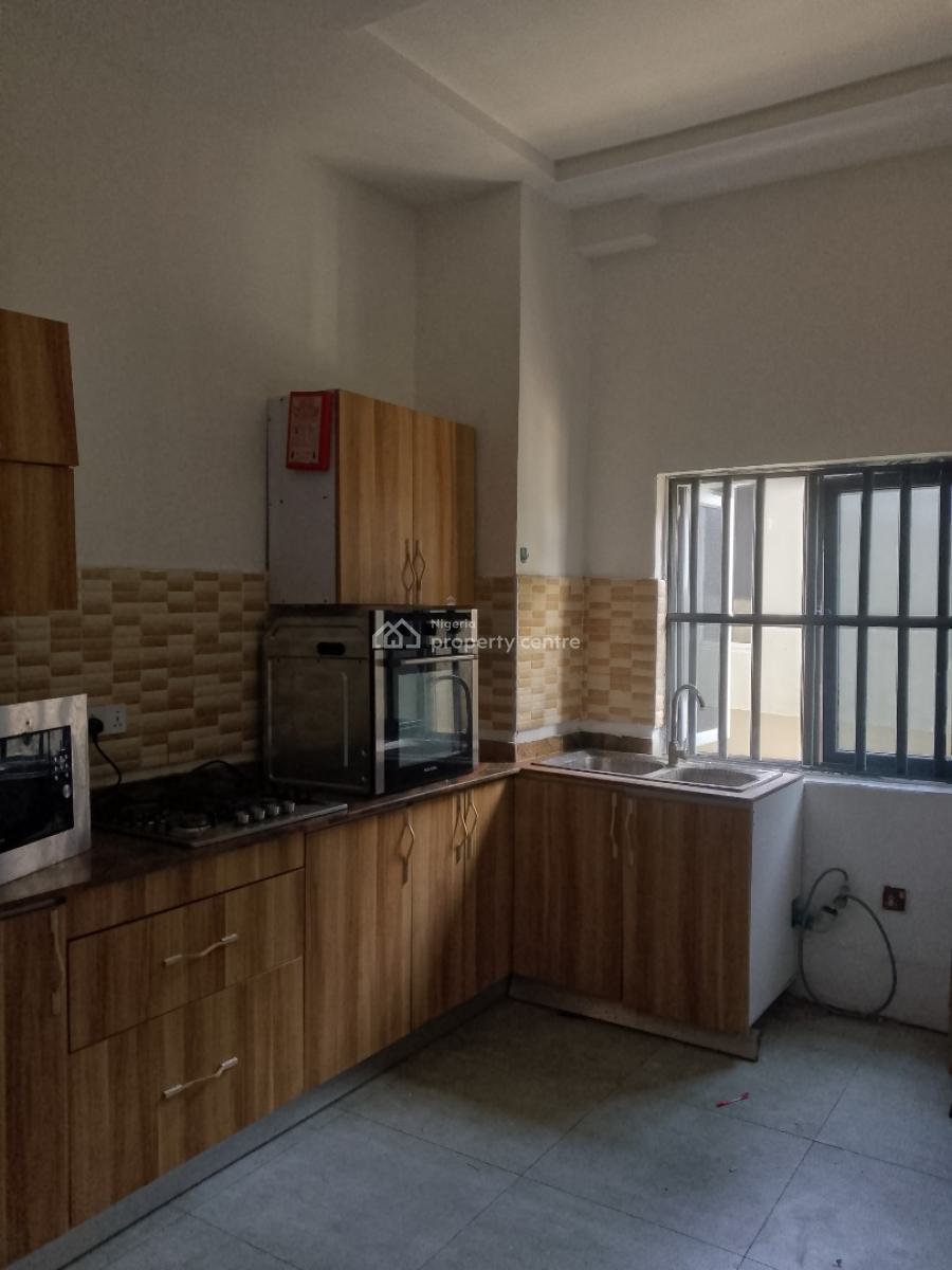 Very Spacious and Beautiful Room and Parlour, Chisco Bustop, Ikate, Lekki, Lagos, Mini Flat (room and Parlour) for Rent