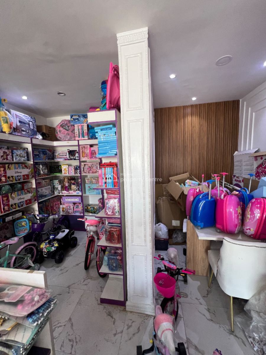 Super-clean 45-square Meter Commercial Space Located on a Busy Road, Lekki Phase 1, Lekki, Lagos, Commercial Property for Rent