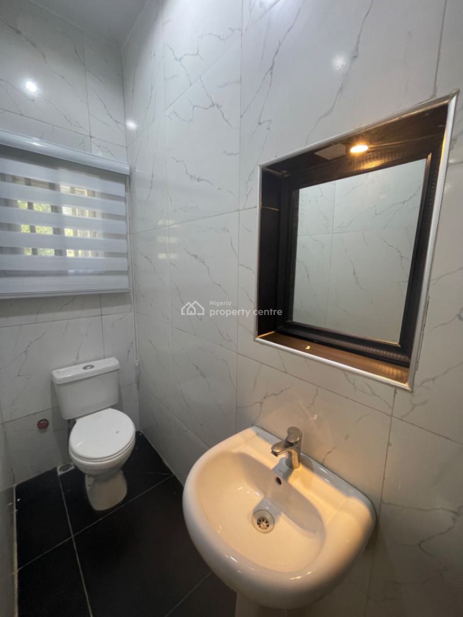 Exotic Furnished 1 Bedroom Apartment with 24/7 Electricity, Gaduwa, Abuja, Mini Flat (room and Parlour) Short Let