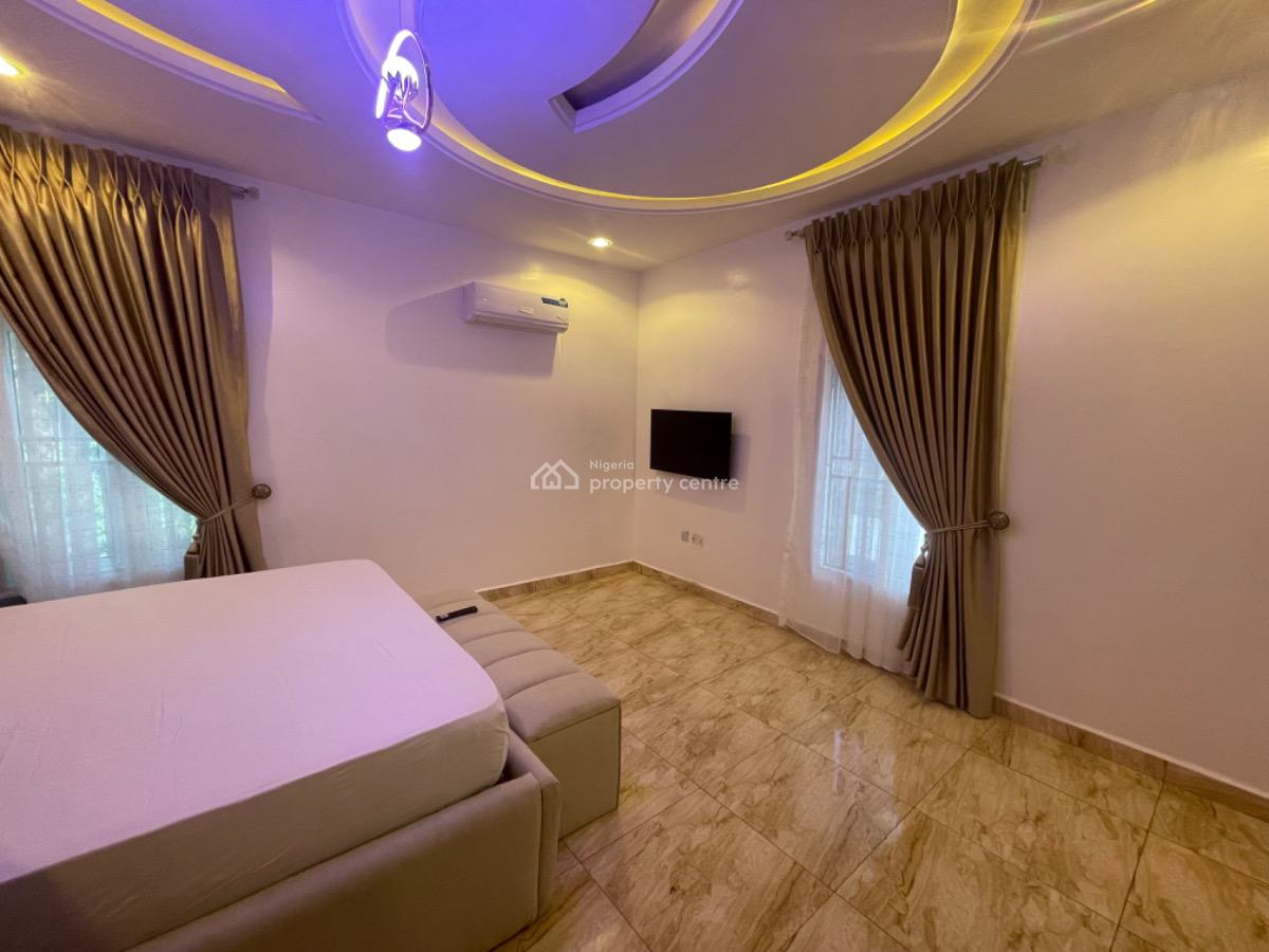 Exotic Furnished 1 Bedroom Apartment with 24/7 Electricity, Gaduwa, Abuja, Mini Flat (room and Parlour) Short Let