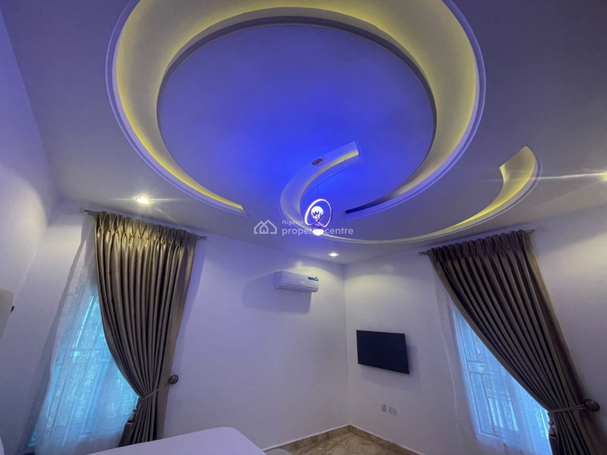 Exotic Furnished 1 Bedroom Apartment with 24/7 Electricity, Gaduwa, Abuja, Mini Flat (room and Parlour) Short Let