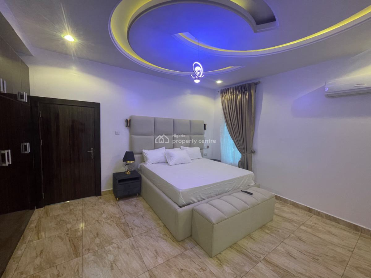 Exotic Furnished 1 Bedroom Apartment with 24/7 Electricity, Gaduwa, Abuja, Mini Flat (room and Parlour) Short Let