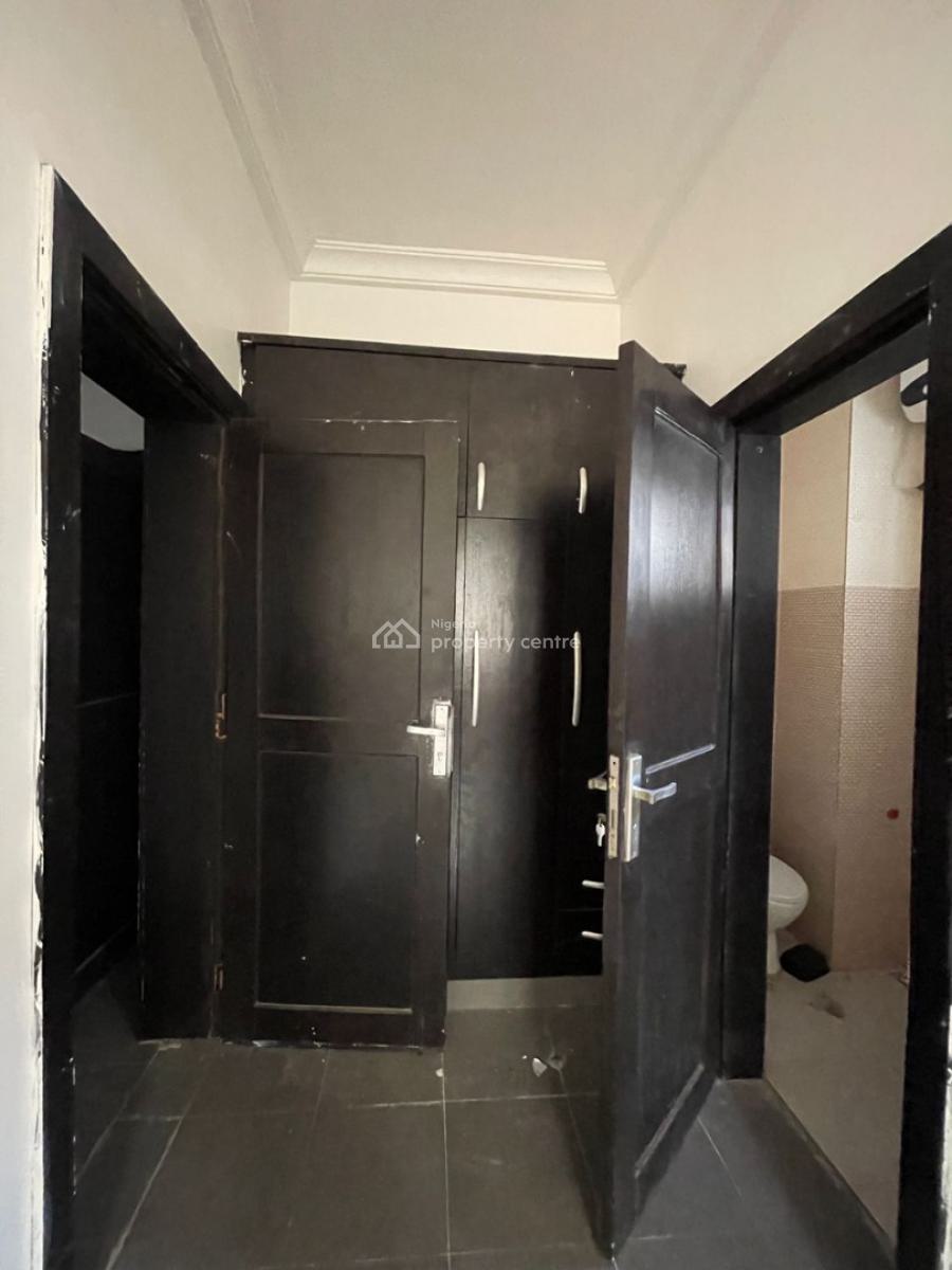 Newly Renovated 3 Bedroom Serviced Apartment, Agungi, Lekki, Lagos, Flat / Apartment for Rent