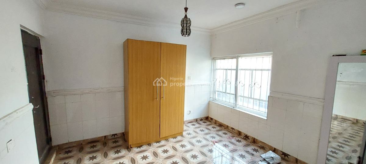 Standard Self Contained/studio Apartment, Orchid Road, Lekki, Lagos, Self Contain (single Rooms) for Rent