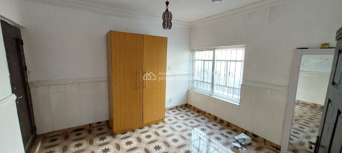 Standard Self Contained/studio Apartment, Orchid Road, Lekki, Lagos, Self Contain (single Rooms) for Rent