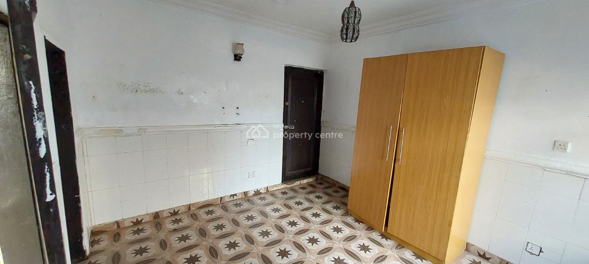 Standard Self Contained/studio Apartment, Orchid Road, Lekki, Lagos, Self Contain (single Rooms) for Rent