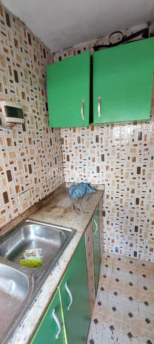 Standard Self Contained/studio Apartment, Orchid Road, Lekki, Lagos, Self Contain (single Rooms) for Rent