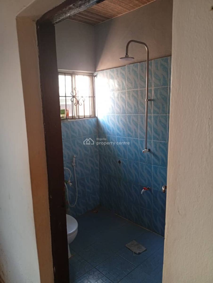 Well Maintained and Spacious 3 Bedroom Apartment, Gra Phase 1, Magodo, Lagos, Flat / Apartment for Rent