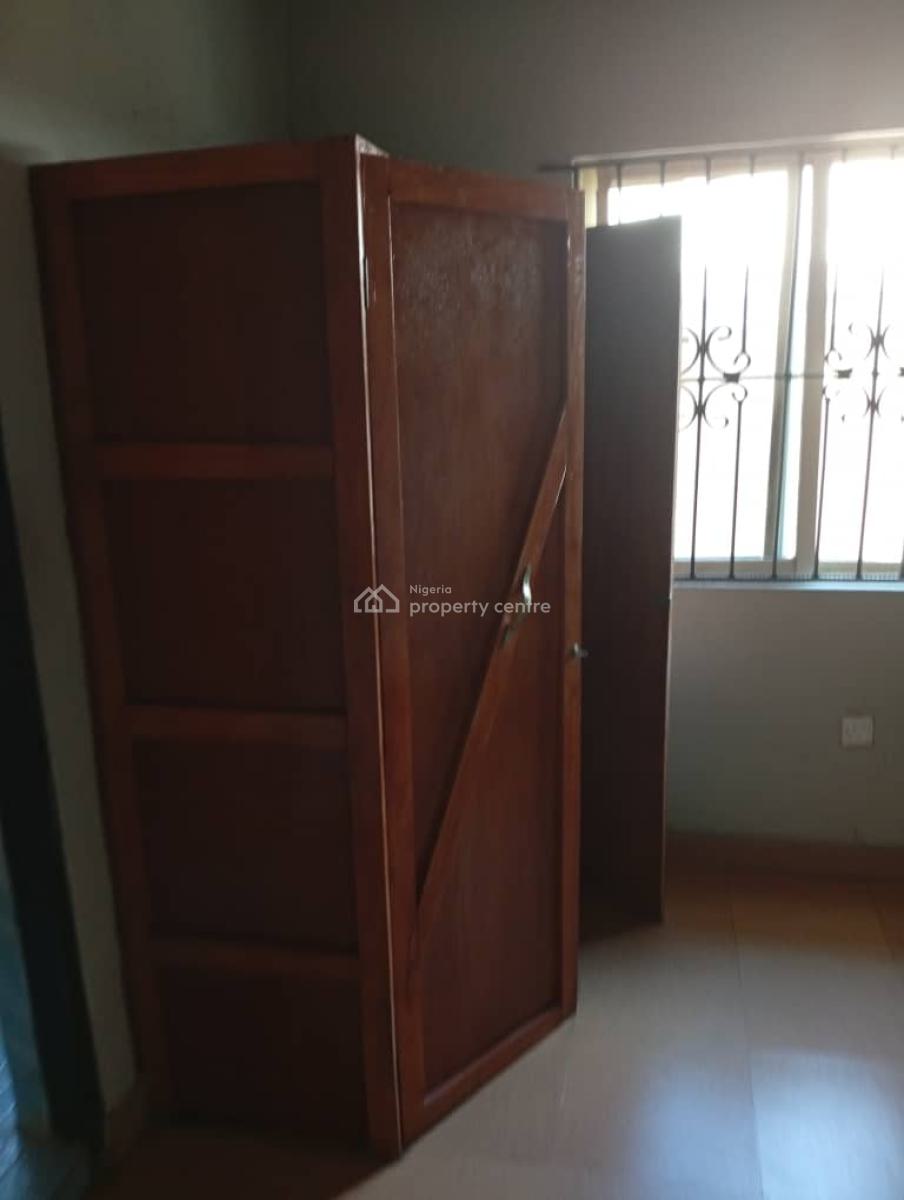 Well Maintained and Spacious 3 Bedroom Apartment, Gra Phase 1, Magodo, Lagos, Flat / Apartment for Rent