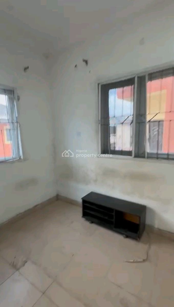 Standard and Executive Mini Flat, Pedro, Gbagada, Lagos, Mini Flat (room and Parlour) for Rent