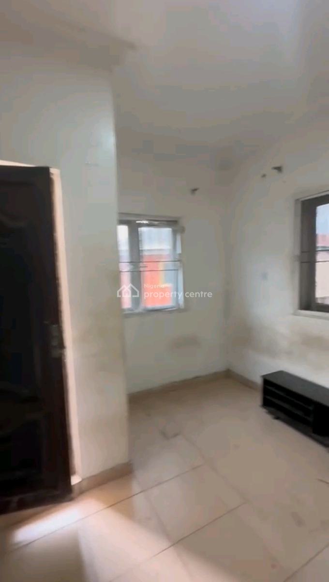 Standard and Executive Mini Flat, Pedro, Gbagada, Lagos, Mini Flat (room and Parlour) for Rent