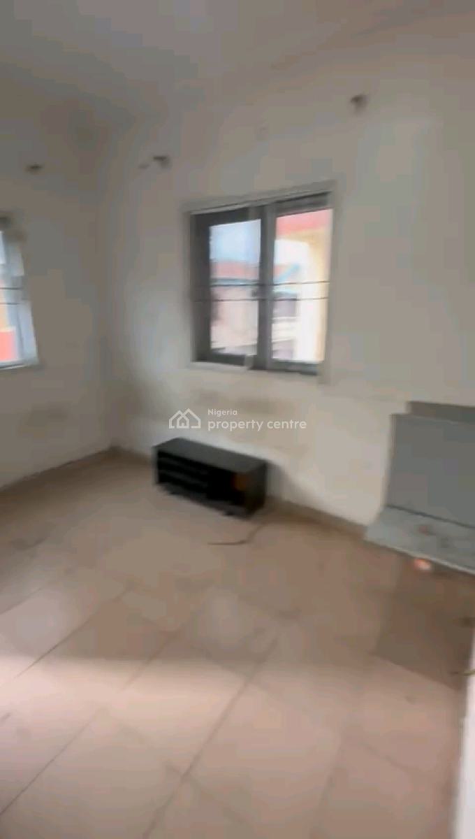 Standard and Executive Mini Flat, Pedro, Gbagada, Lagos, Mini Flat (room and Parlour) for Rent