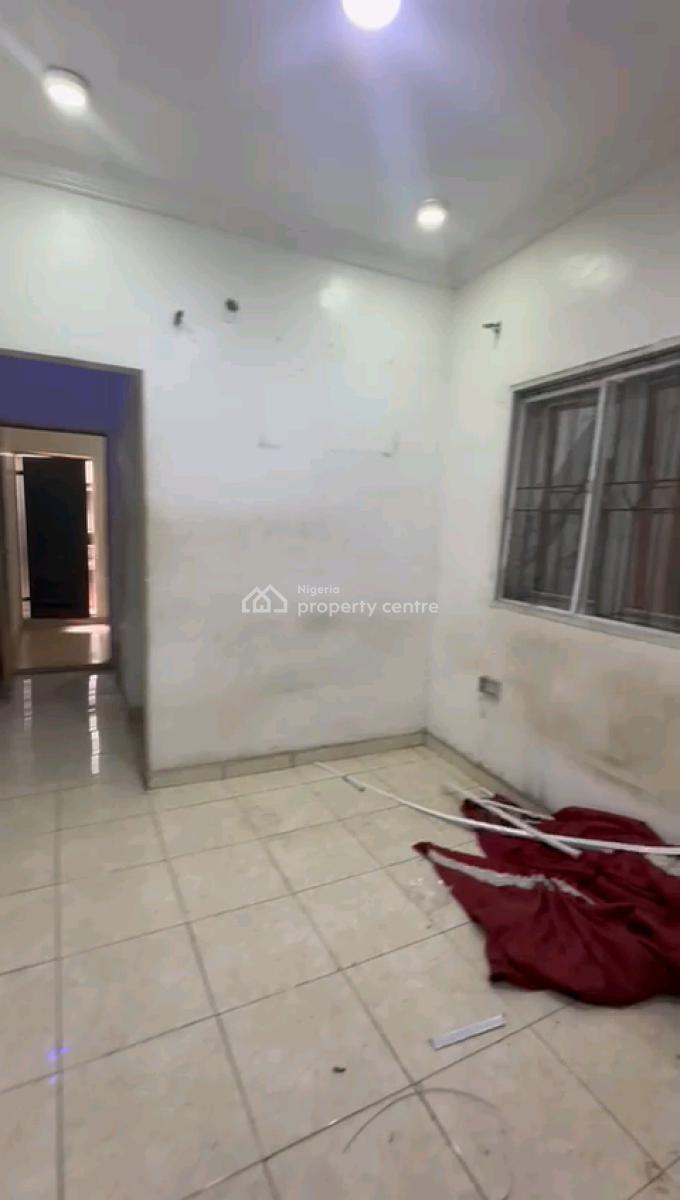 Standard and Executive Mini Flat, Pedro, Gbagada, Lagos, Mini Flat (room and Parlour) for Rent