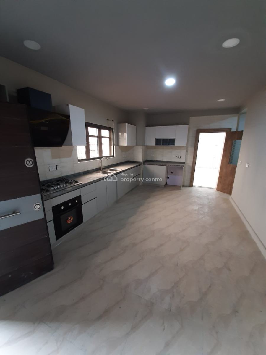 Serviced with 24 Hours Power Supply 3 Bedrooms En-suite Flat with Fitted Kitchen, Victoria Island (vi), Lagos, Flat / Apartment for Rent