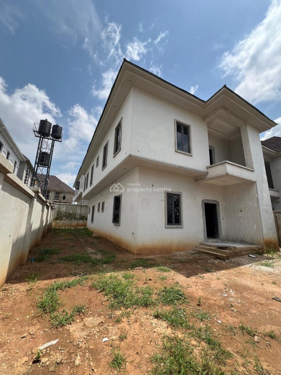 Well-built 4-bedroom Semi-detached Duplex, Galadimawa, Abuja, Semi-detached Duplex for Sale