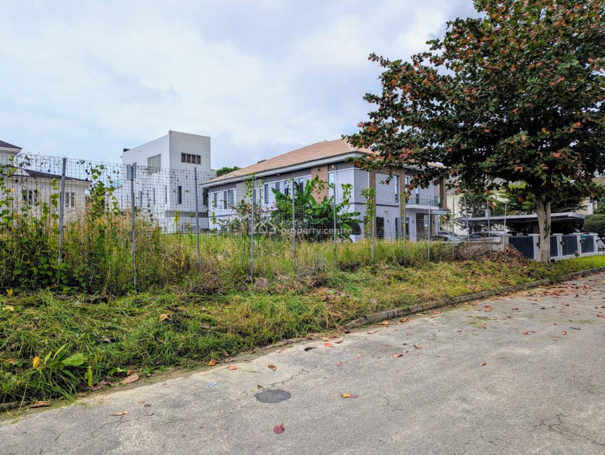 801sqm Land in a Luxurious Estate, Carlton Gate Estate, Chevron Drive, Lekki, Lagos, Residential Land for Sale