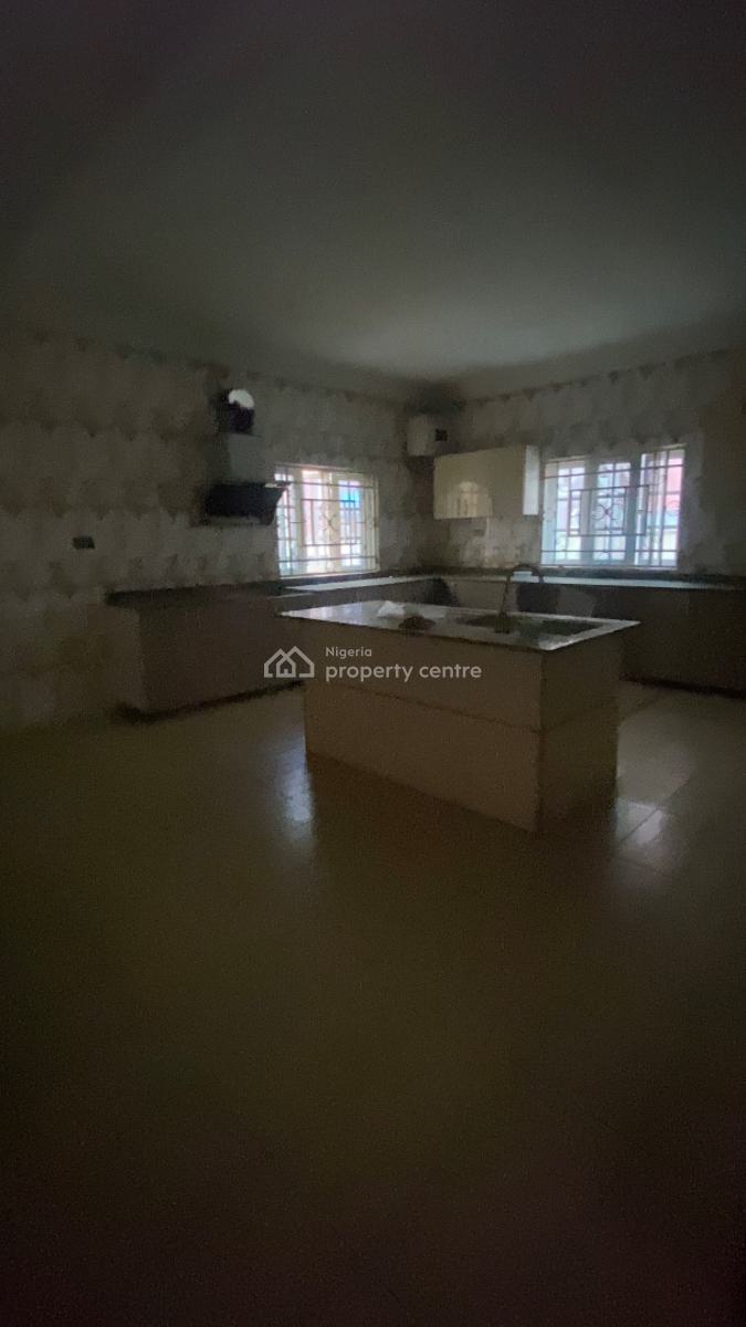 Massive 6 Bedroom Detached Duplex  Guzape, Guzape, Guzape District, Abuja, Detached Duplex for Rent