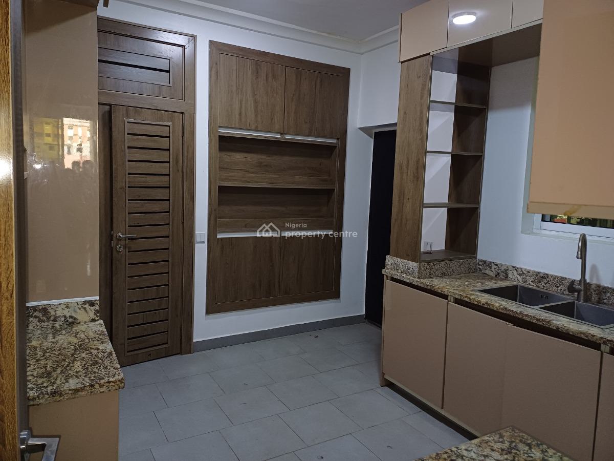 Lovely Serviced 3 Bedroom Flat with Bq, Mabushi, Abuja, Flat / Apartment for Rent