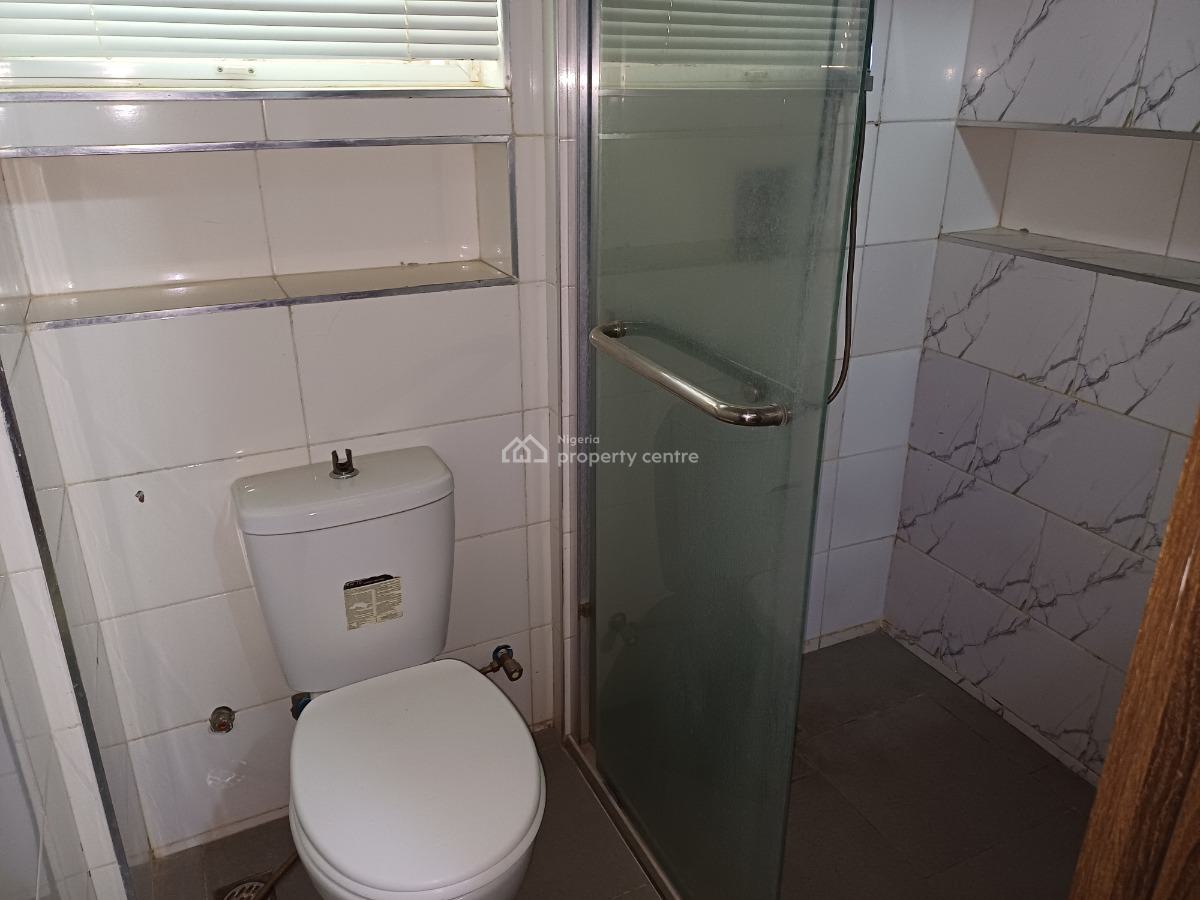 Lovely Serviced 3 Bedroom Flat with Bq, Mabushi, Abuja, Flat / Apartment for Rent