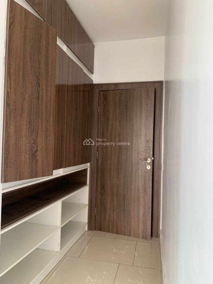 Lovely Serviced 3 Bedroom Flat with Bq, Mabushi, Abuja, Flat / Apartment for Rent