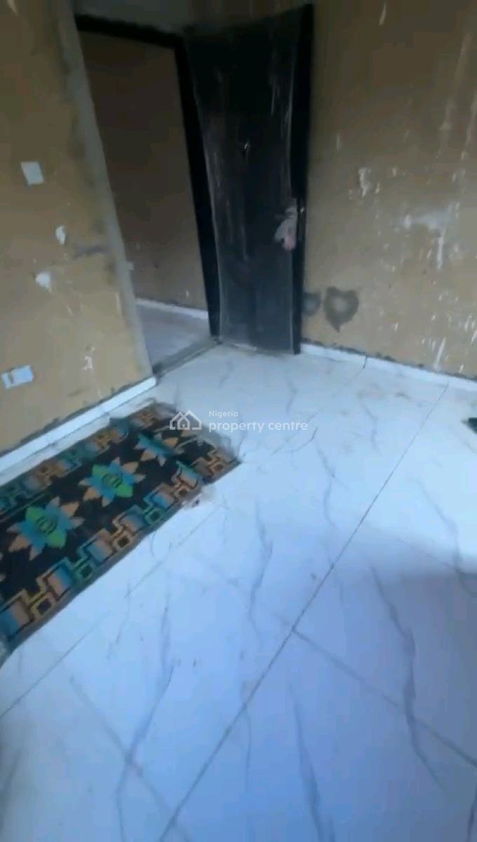 Standard and Spacious Mini Flat, Off Ogunmokun, Mushin, Lagos, Mini Flat (room and Parlour) for Rent