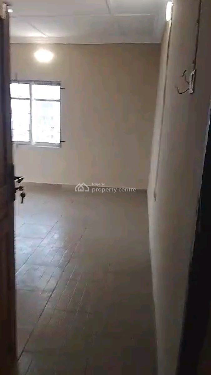 Standard and Spacious 3-bedroom Flat, Ifako, Gbagada, Lagos, Flat / Apartment for Rent
