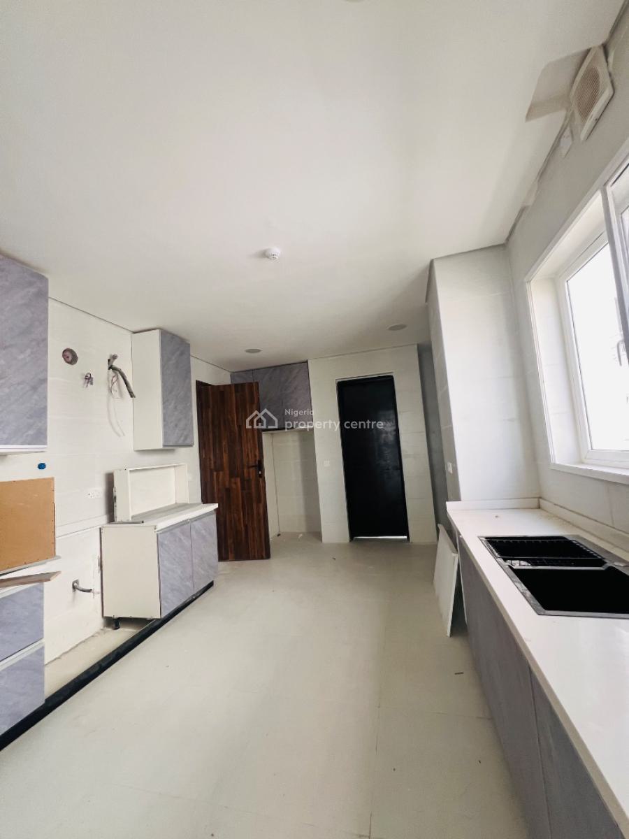 5 Bedroom Semi Detached Duplex with a Bq in an Estate with 24hrs Light, Twin Lake Estate, Chevron, Igbo Efon, Lekki, Lagos, Semi-detached Duplex for Rent