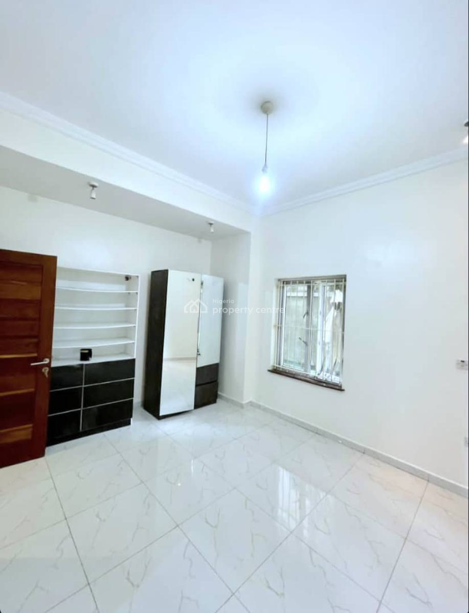 Spacious 2-bedroom Apartment, Oniru, Victoria Island (vi), Lagos, Flat / Apartment for Rent