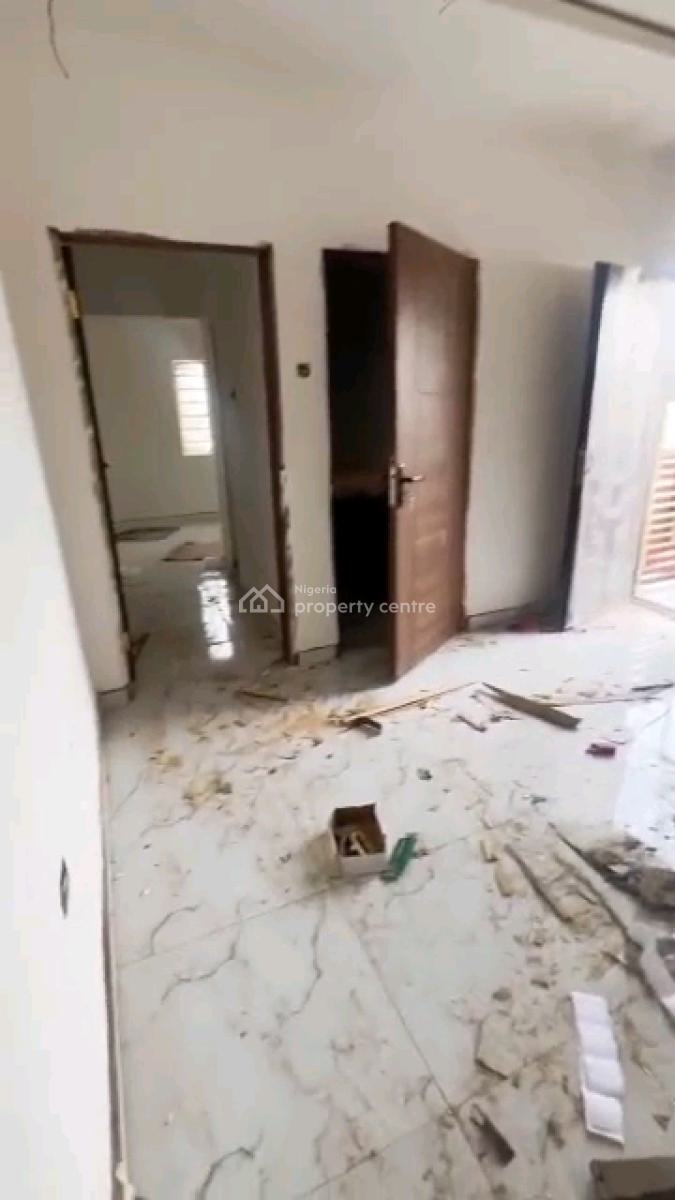 Standard and Executive Mini Flat, Shomolu, Lagos, Mini Flat (room and Parlour) for Rent