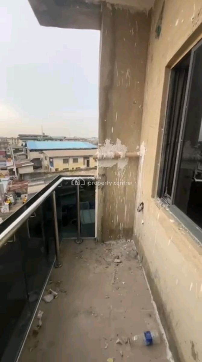 Newly Built and Standard 2-bedroom Flat, Off Pedro, Shomolu, Lagos, Flat / Apartment for Rent