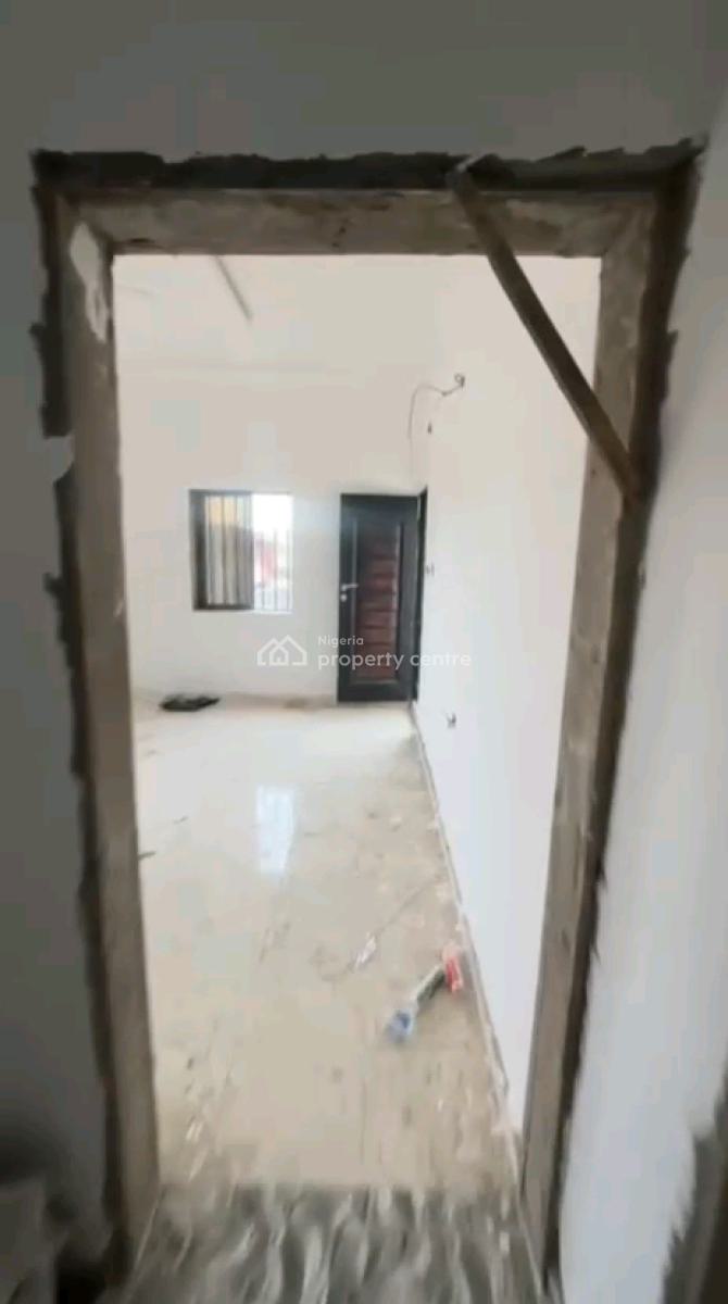 Newly Built and Standard 2-bedroom Flat, Off Pedro, Shomolu, Lagos, Flat / Apartment for Rent