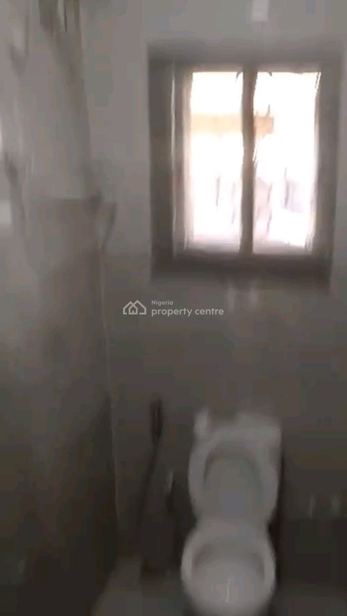 Standard 2 Bedroom Flat, Gbagada Phase 1, Gbagada, Lagos, Flat / Apartment for Rent