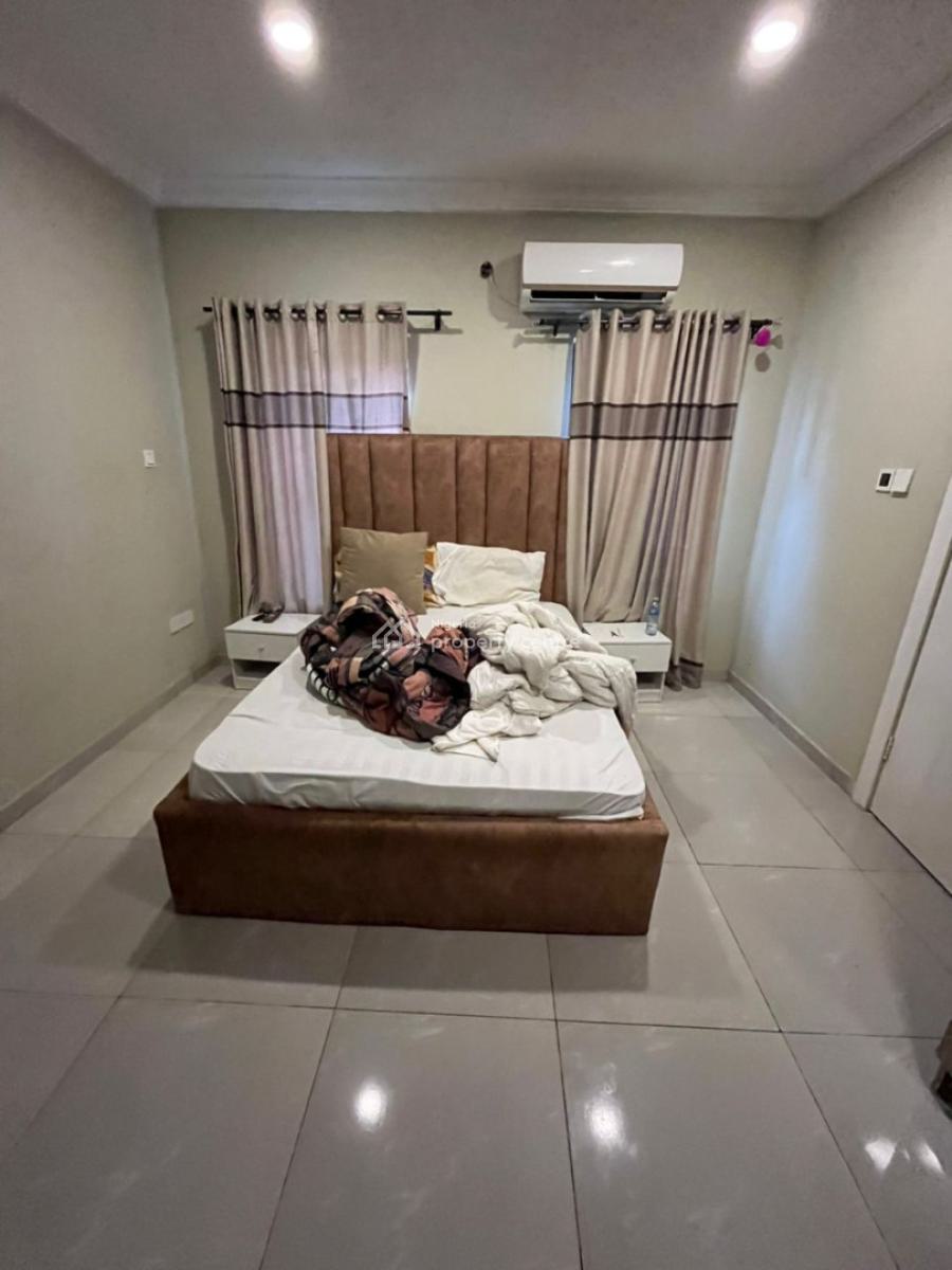 Classic 3 Bedroom Fully Serviced Apartment, Megamound Estate, Lekki Expressway, Lekki, Lagos, Flat / Apartment for Sale