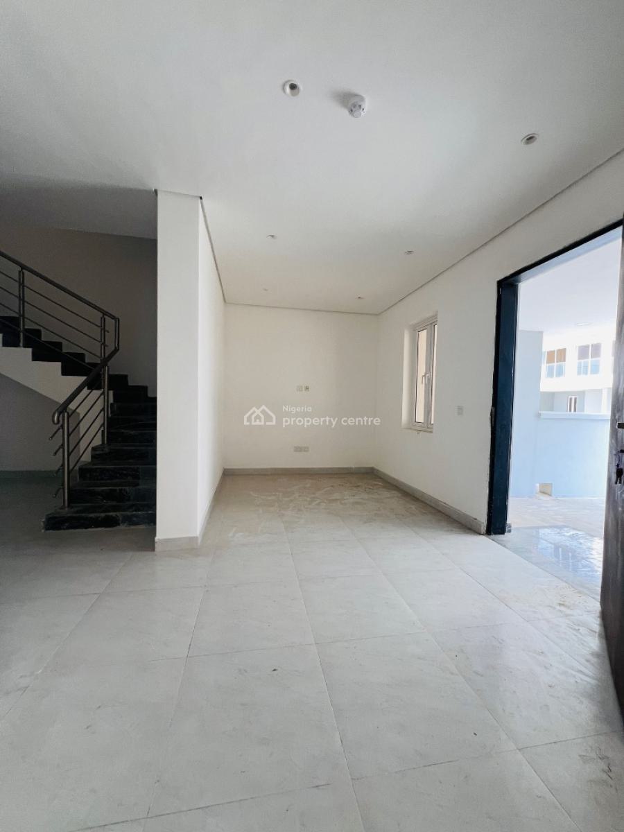 5 Bedroom Semi Detached Duplex with a Bq in an Estate with 24hrs Light, Twin Lake Estate, Beside Lekki Conservation, Chevron, Igbo Efon, Lekki, Lagos, Semi-detached Duplex for Rent