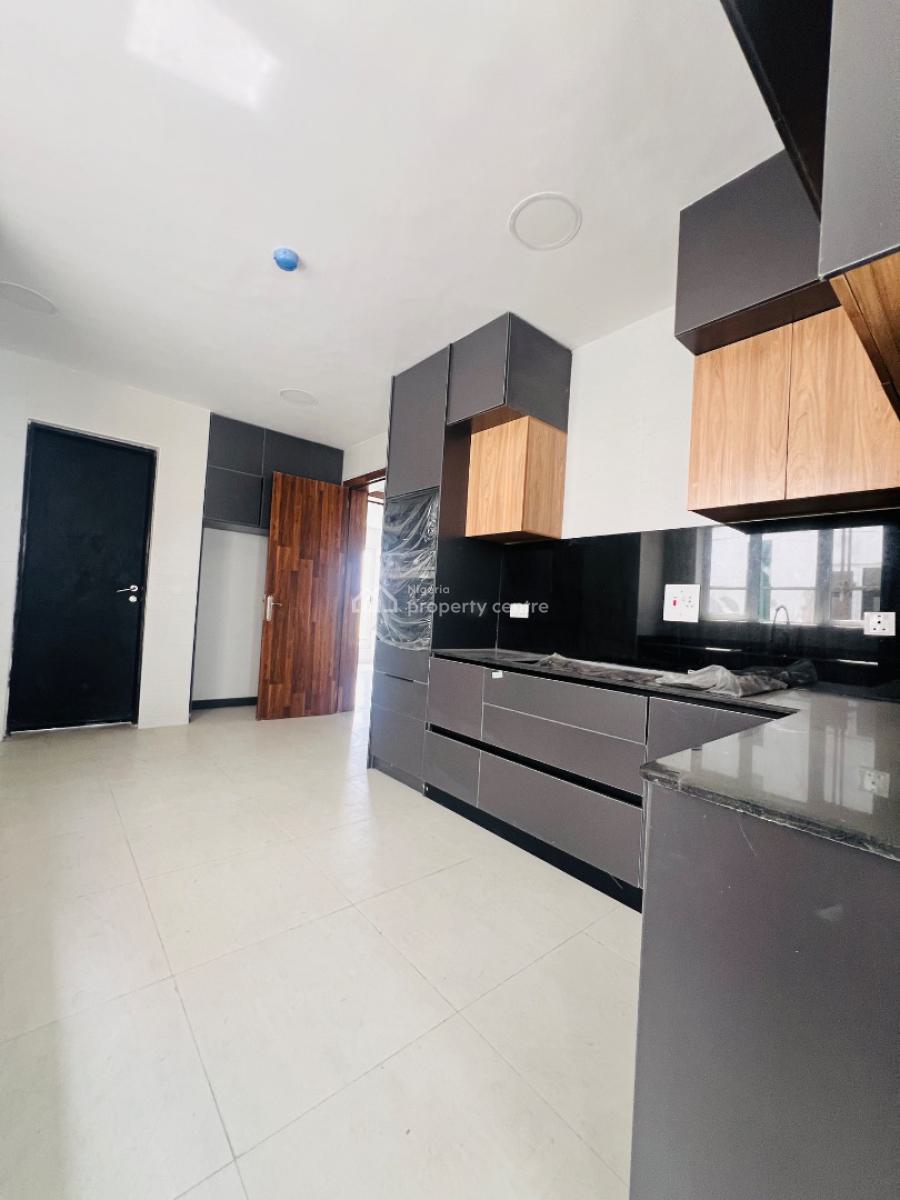 5 Bedroom Semi Detached Duplex with a Bq in an Estate with 24hrs Light, Twin Lake Estate, Beside Lekki Conservation, Chevron, Igbo Efon, Lekki, Lagos, Semi-detached Duplex for Rent