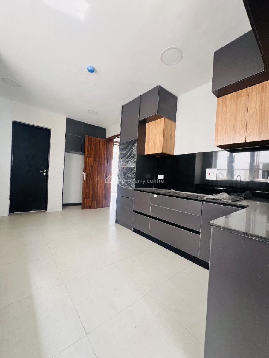 5 Bedroom Semi Detached Duplex with a Bq in an Estate with 24hrs Light, Twin Lake Estate, Beside Lekki Conservation, Chevron, Igbo Efon, Lekki, Lagos, Semi-detached Duplex for Rent