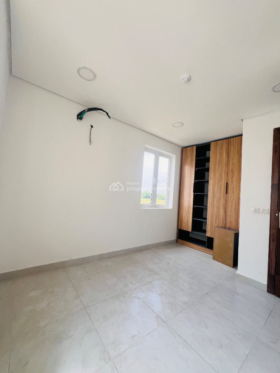 5 Bedroom Semi Detached Duplex with a Bq in an Estate with 24hrs Light, Twin Lake Estate, Beside Lekki Conservation, Chevron, Igbo Efon, Lekki, Lagos, Semi-detached Duplex for Rent